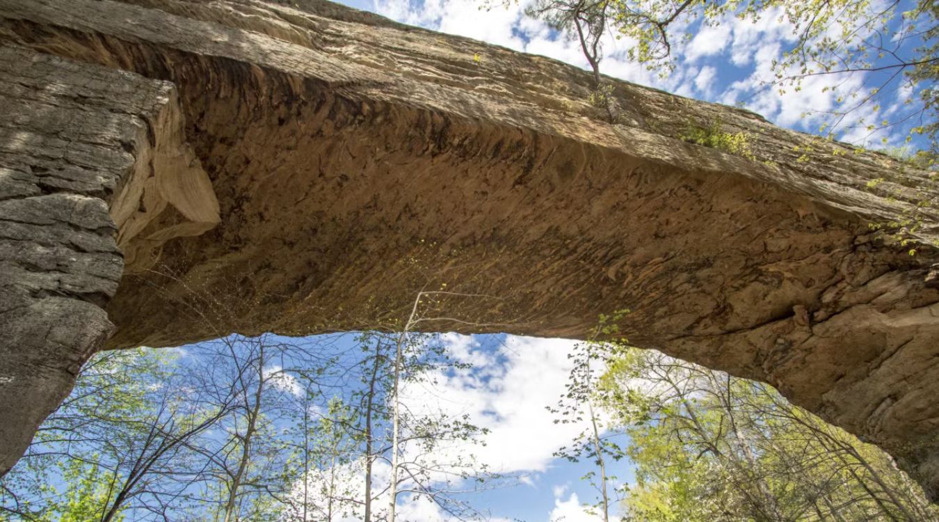 Secrets-Of-Kentucky8217s-Rock-Bridge-Shelters secrets-of-kentuckys-rock-bridge-shelters