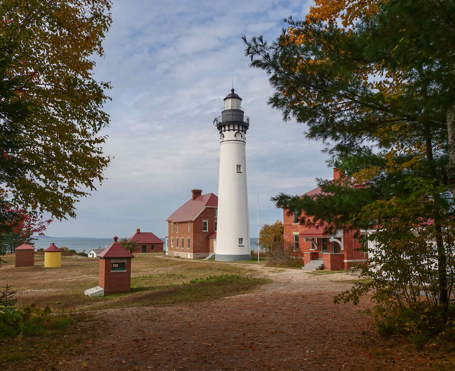 secrets-of-michigans-coastal-light-stations