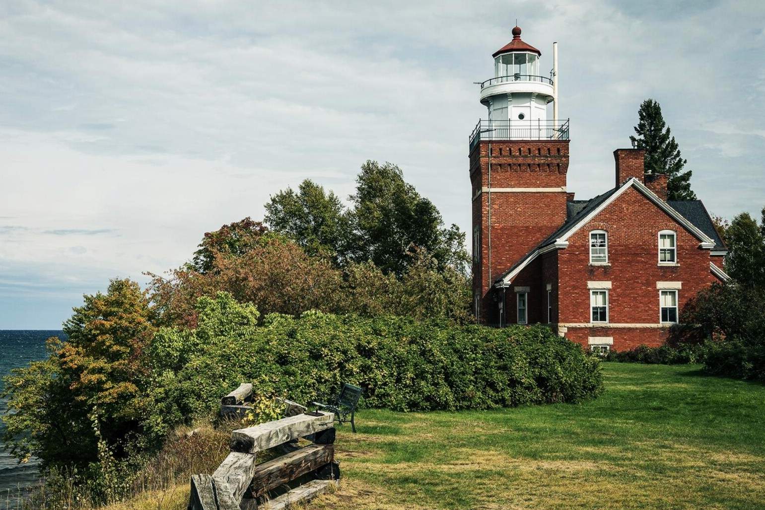 Secrets-Of-Michigan8217s-Haunted-Lighthouse-Ruins secrets-of-michigans-haunted-lighthouse-ruins