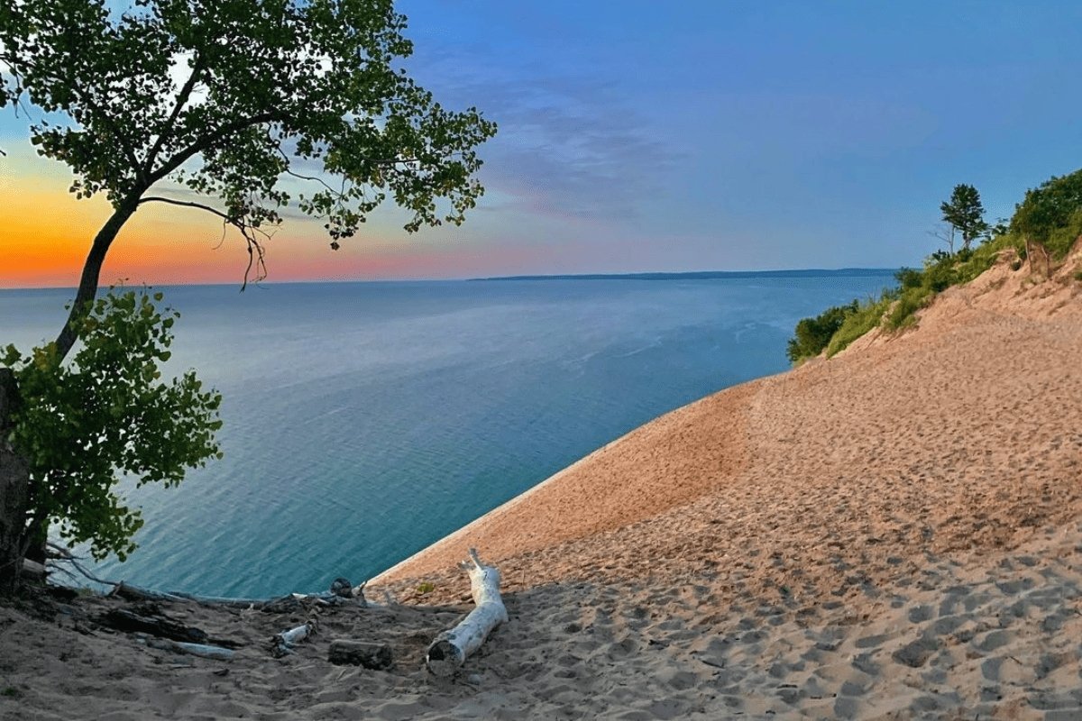 Secrets-Of-Michigan8217s-Shimmering-Coastal-Dunes secrets-of-michigans-shimmering-coastal-dunes