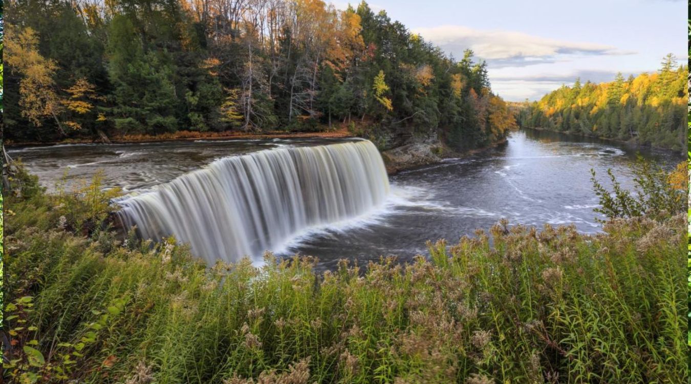 secrets-of-michigans-tahquamenon-falls-meadows