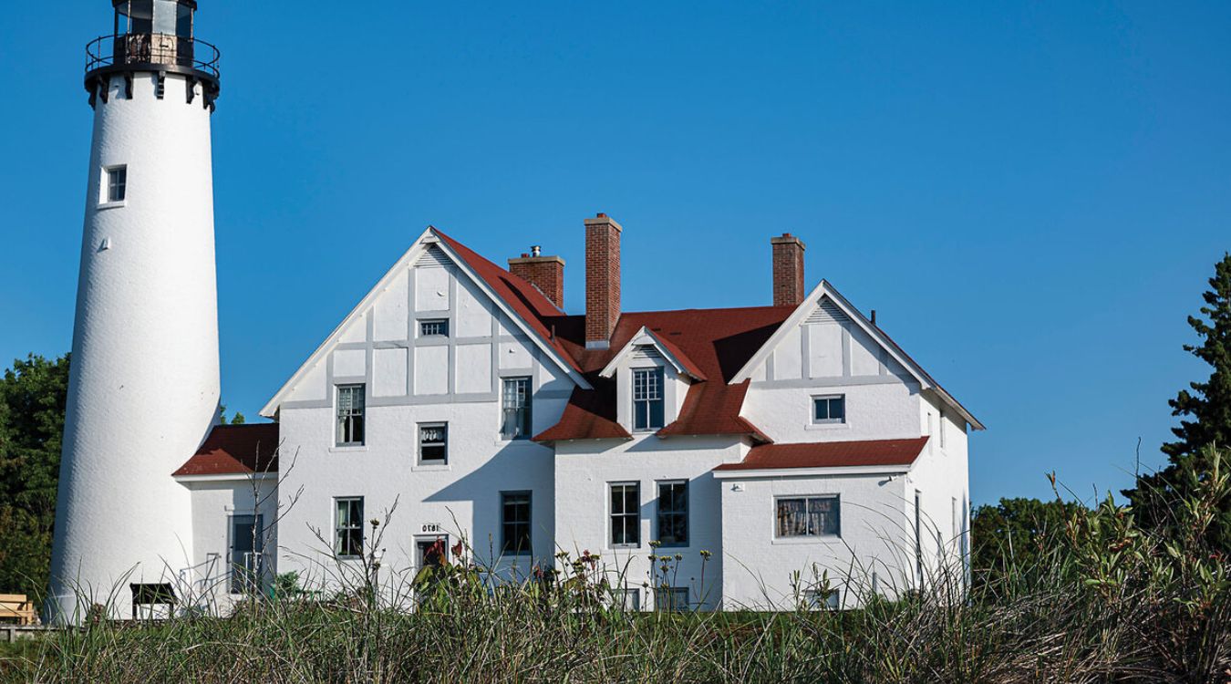 Secrets-Of-Michigan8217s-Upper-Peninsula-Lighthouses secrets-of-michigans-upper-peninsula-lighthouses