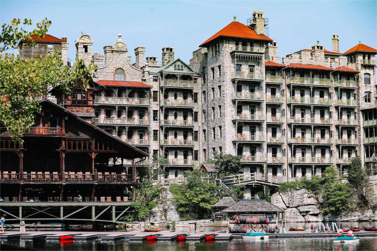 Secrets-Of-Mohonk8217s-Gilded-Age-Mountain-Resorts secrets-of-mohonks-gilded-age-mountain-resorts