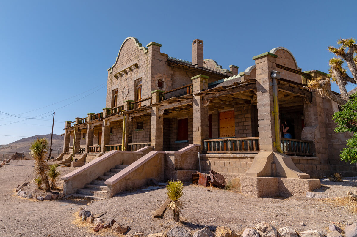 Secrets-Of-Nevada8217s-Rhyolite-Ghost-Towns secrets-of-nevadas-rhyolite-ghost-towns