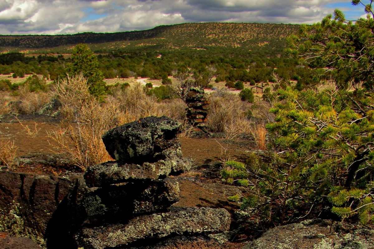 secrets-of-new-mexicos-el-malpais-lava-tubes
