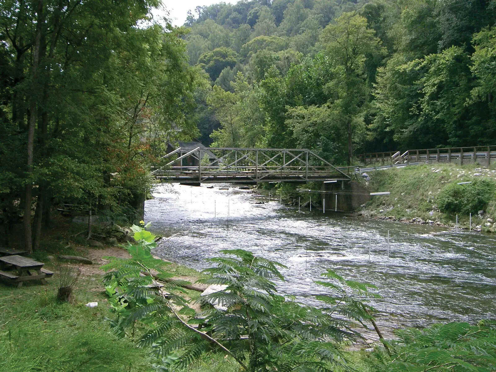 secrets-of-north-carolinas-nantahala-mountain-rivers