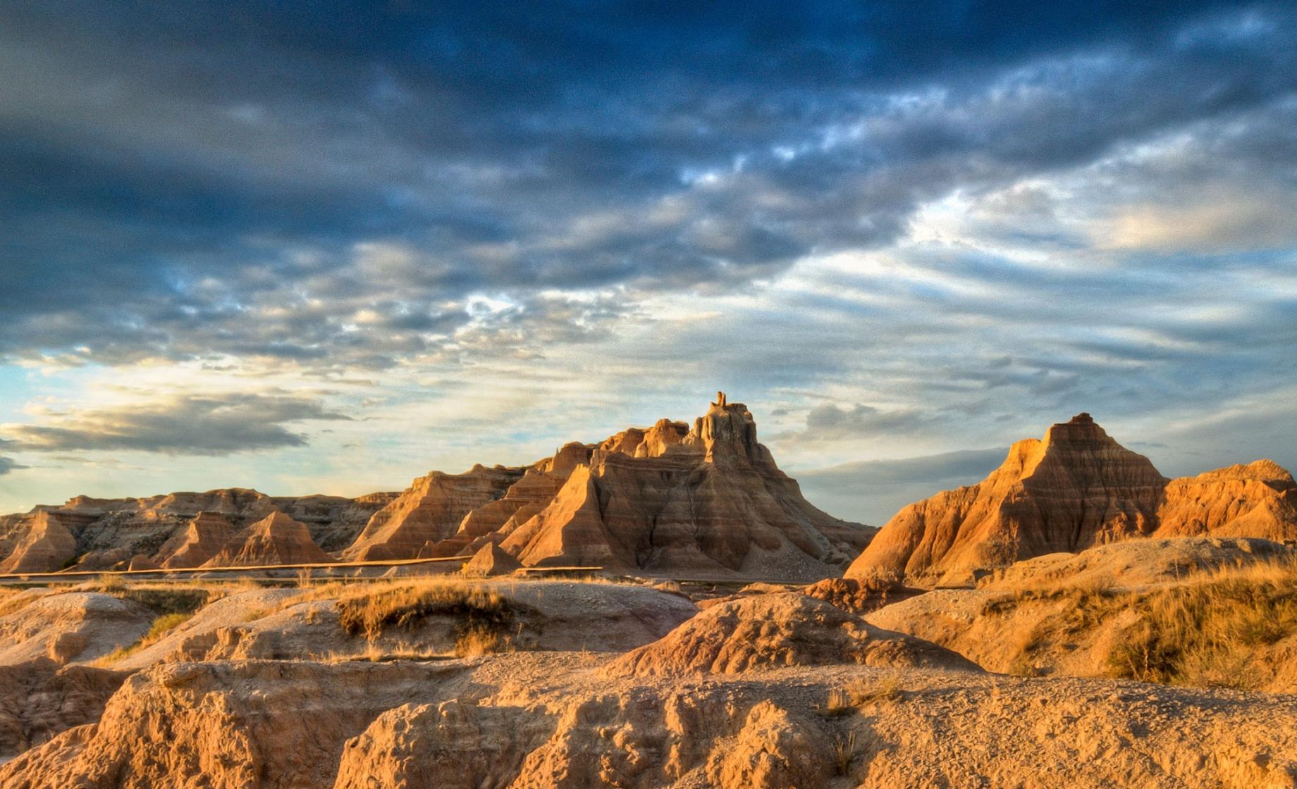 Secrets-Of-North-Dakota8217s-Kaleidoscope-Desert-Badlands secrets-of-north-dakotas-kaleidoscope-desert-badlands