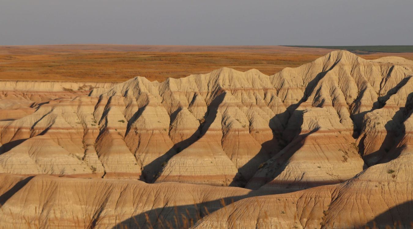 Secrets-Of-North-Dakota8217s-Vibrant-Desert-Badlands secrets-of-north-dakotas-vibrant-desert-badlands