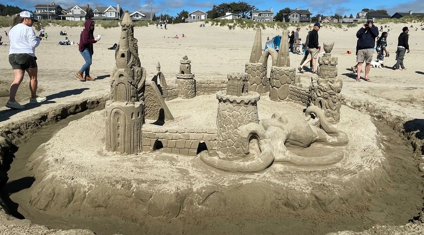 secrets-of-oregons-windblown-sand-castles