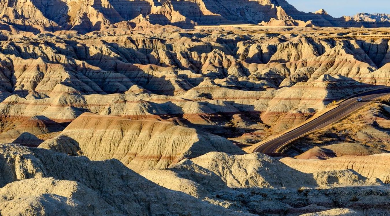 Secrets-Of-South-Dakota8217s-Multicolored-Badlands secrets-of-south-dakotas-multicolored-badlands