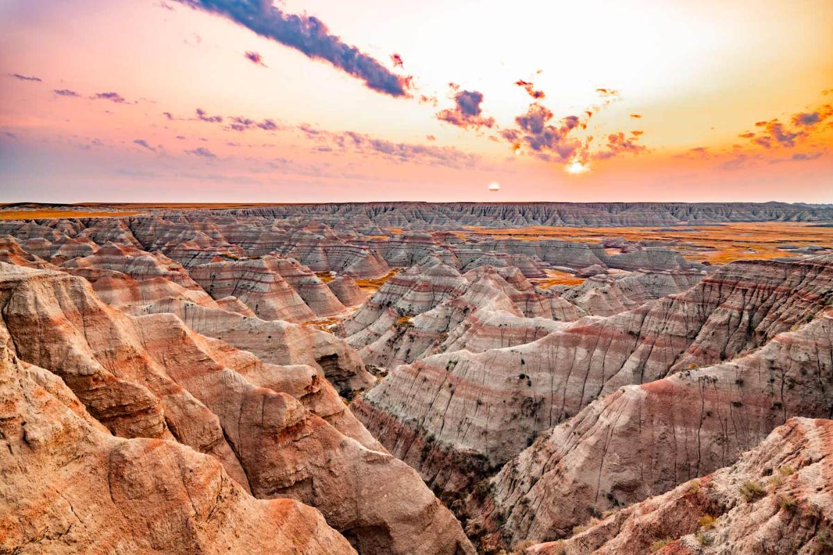 Secrets-Of-South-Dakota8217s-Technicolor-Badlands secrets-of-south-dakotas-technicolor-badlands