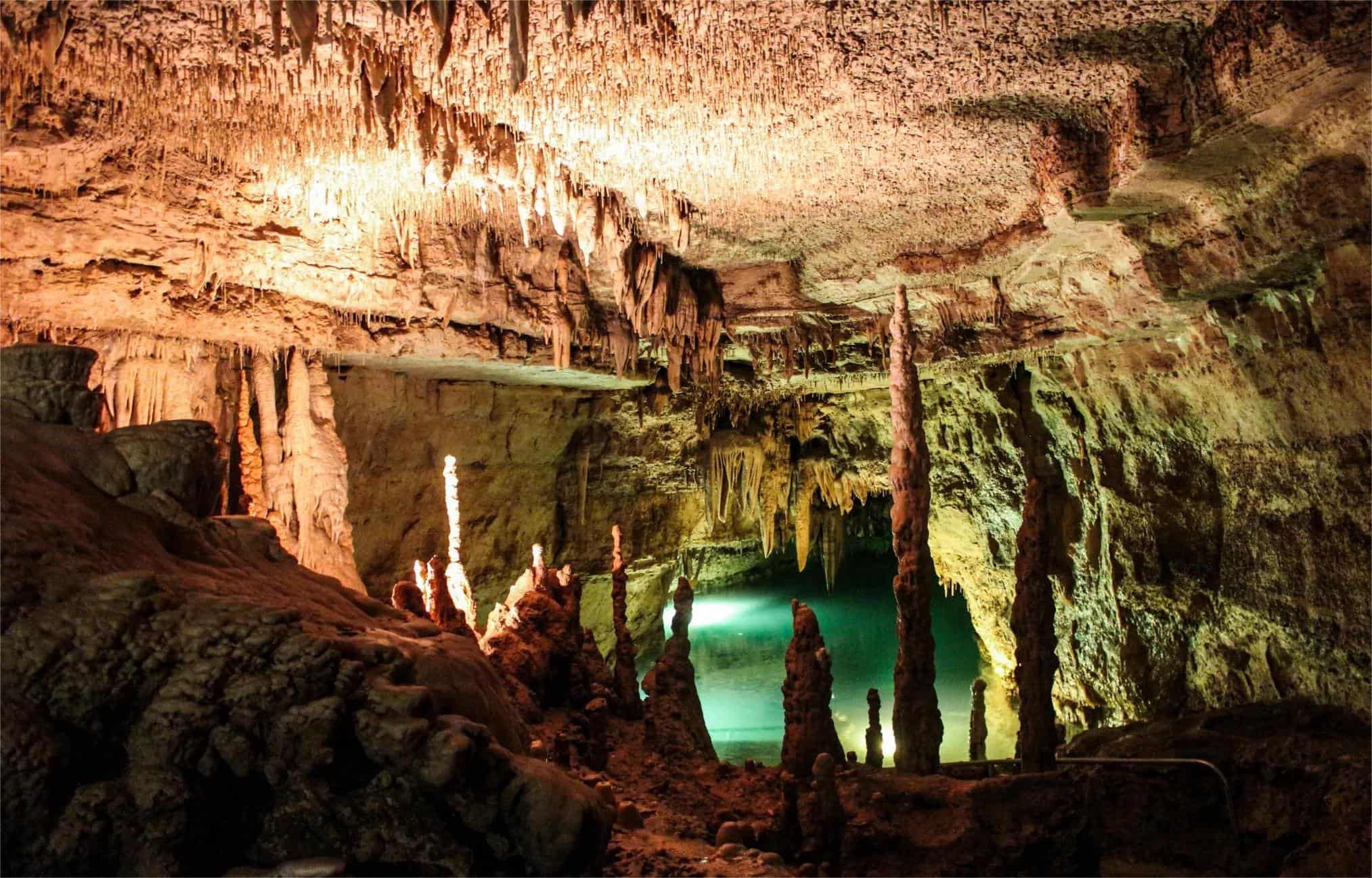 secrets-of-texass-natural-bridge-caverns