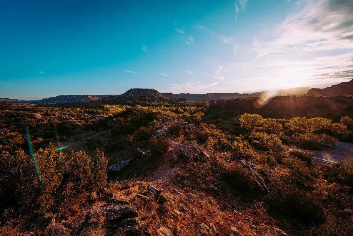 secrets-of-texass-palo-duro-canyon-windmills