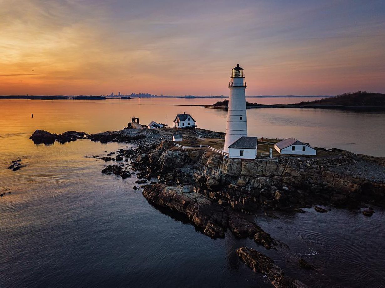 secrets-of-the-lighthouse-islands-in-boston-harbor
