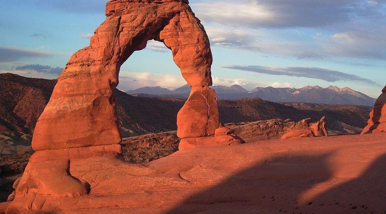 Secrets-Of-Utah8217s-Burnished-Red-Sandstone-Arches secrets-of-utahs-burnished-red-sandstone-arches