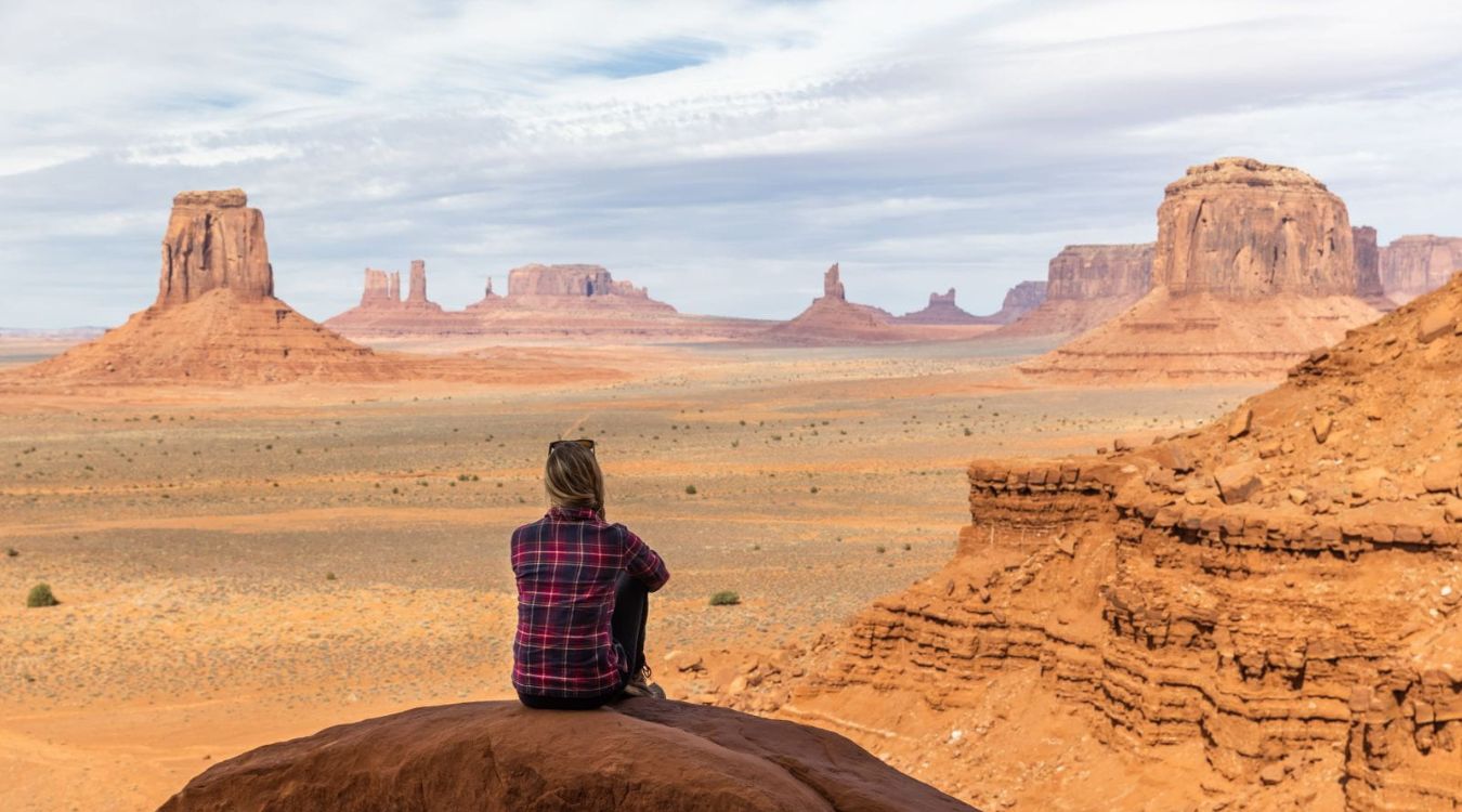secrets-of-utahs-monument-valley-sandstone-monuments