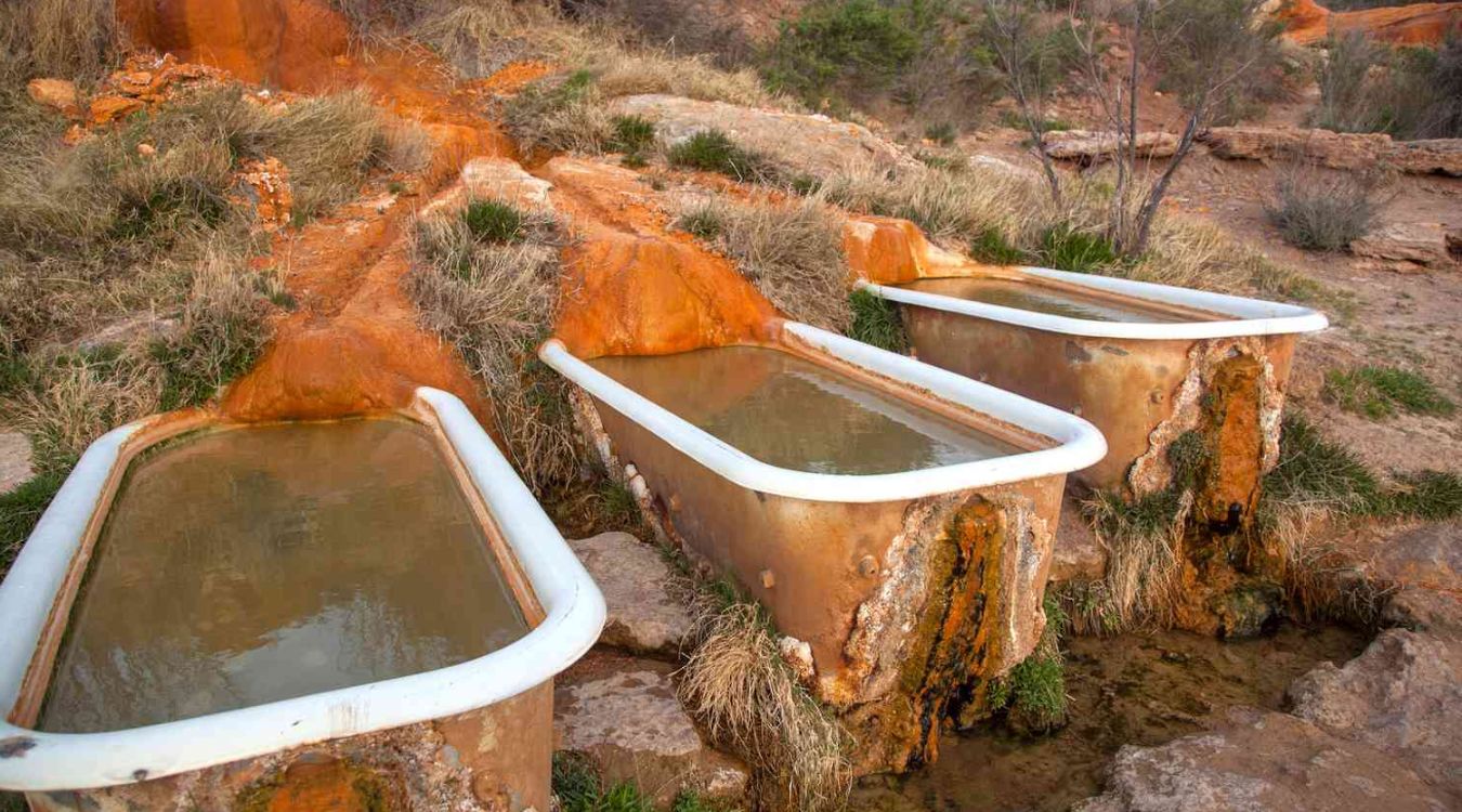 secrets-of-utahs-turquoise-desert-springs