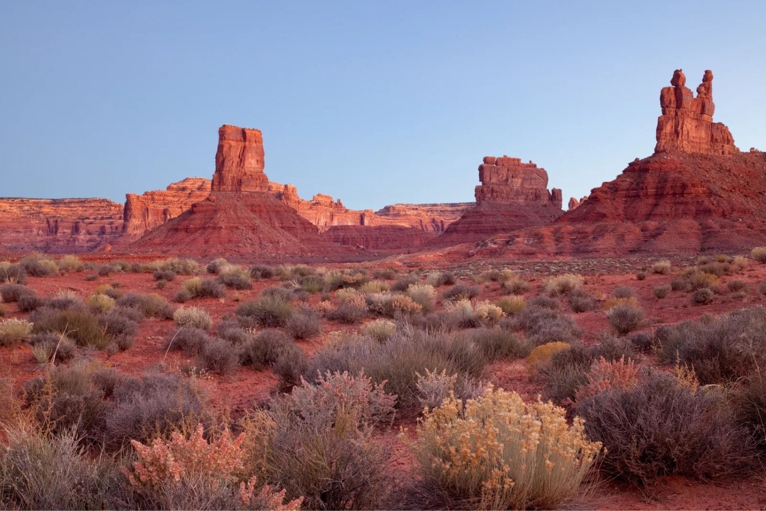 Secrets-Of-Utah8217s-Valley-Of-The-Gods-Monuments secrets-of-utahs-valley-of-the-gods-monuments