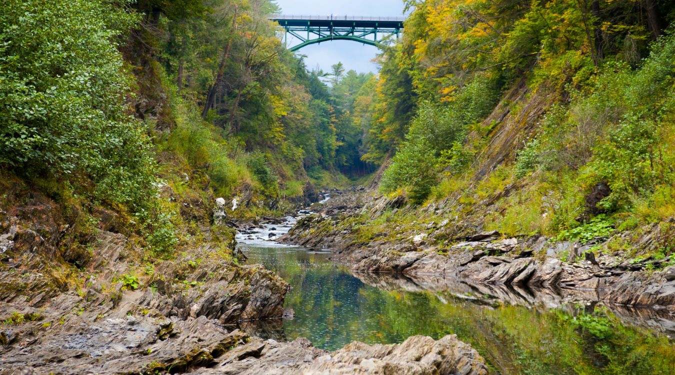 secrets-of-vermonts-quechee-gorge-rapids