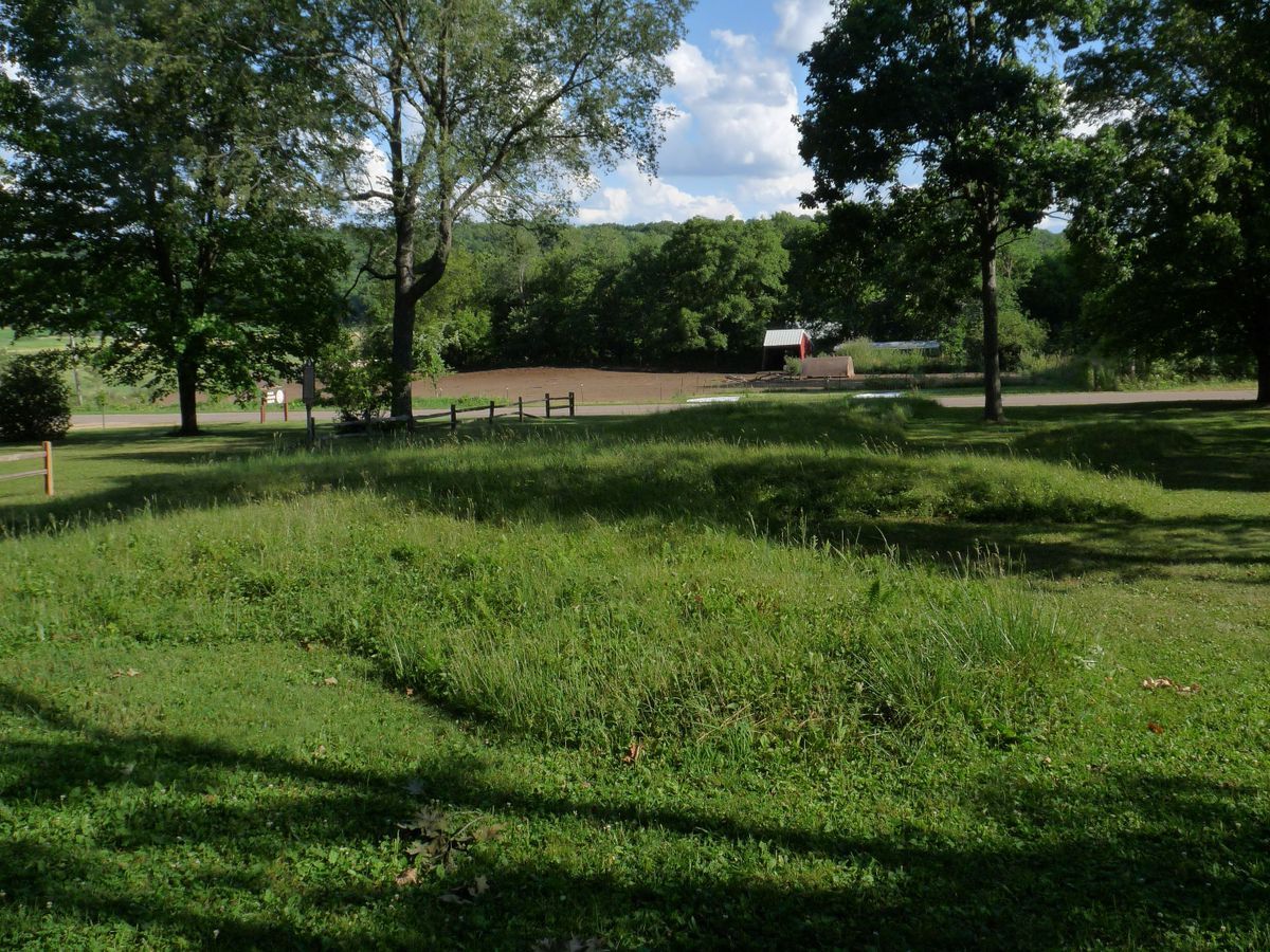 secrets-of-wisconsins-man-mound-park