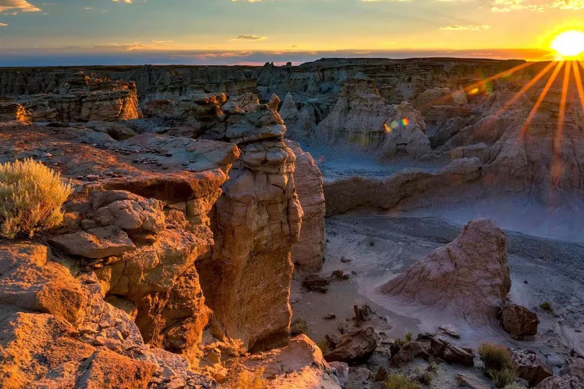 secrets-of-wyomings-adobe-town-hoodoo-gardens