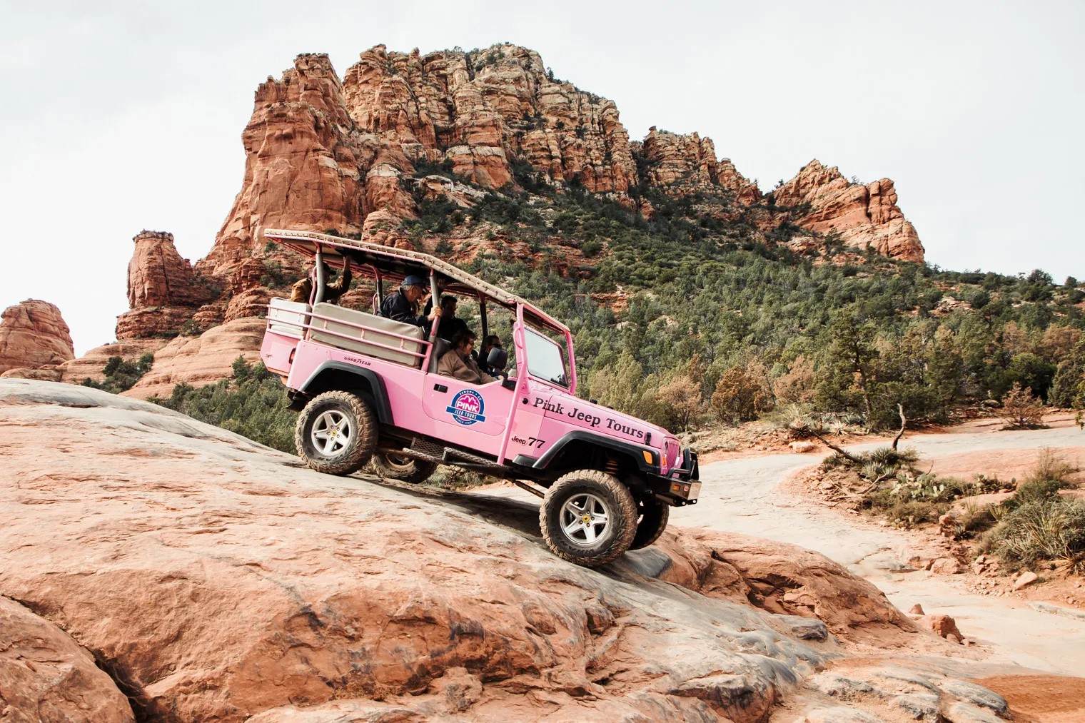 Sedona8217s-Jeep-Tours-In-The-Desert-Will-Surprise-You sedonas-jeep-tours-in-the-desert-will-surprise-you
