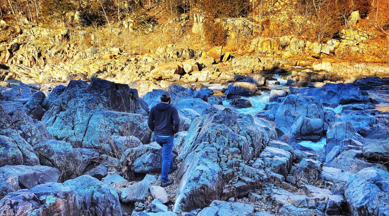 the-hidden-beauty-of-missouris-johnsons-shut-ins