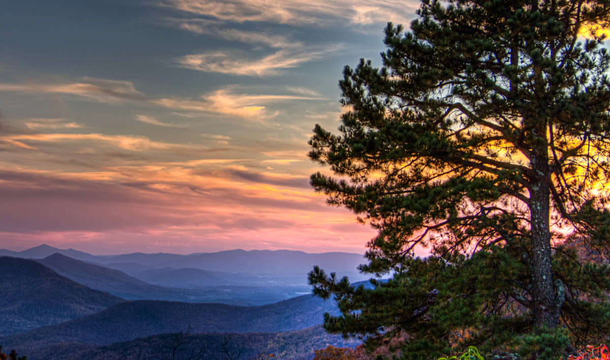 Virginia8217s-Blue-Ridge-Mountain-Moonshine-Trails-Revealed virginias-blue-ridge-mountain-moonshine-trails-revealed