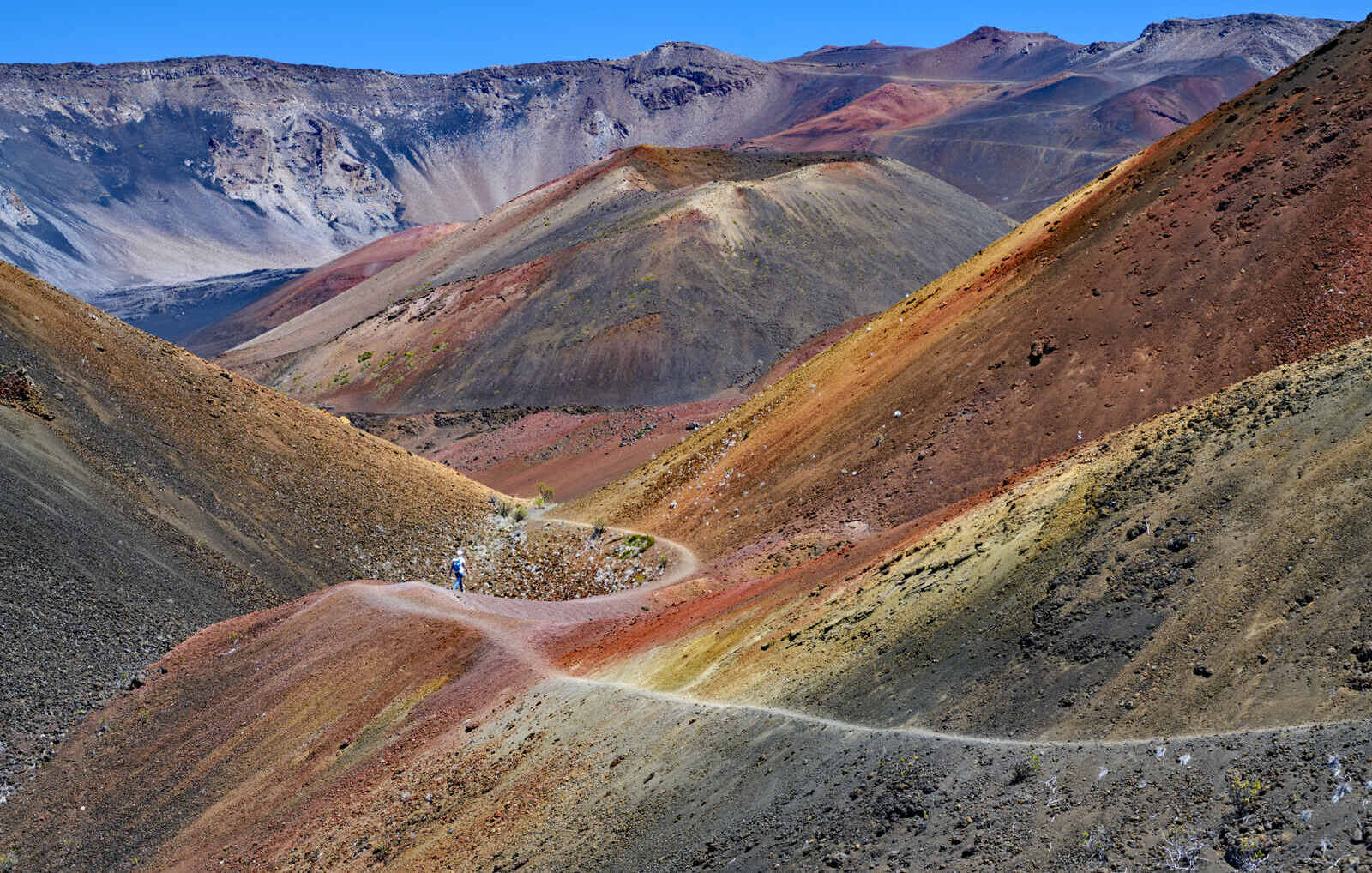 hawaiis-haleakala-national-park-sliding-sands-trail-revealed