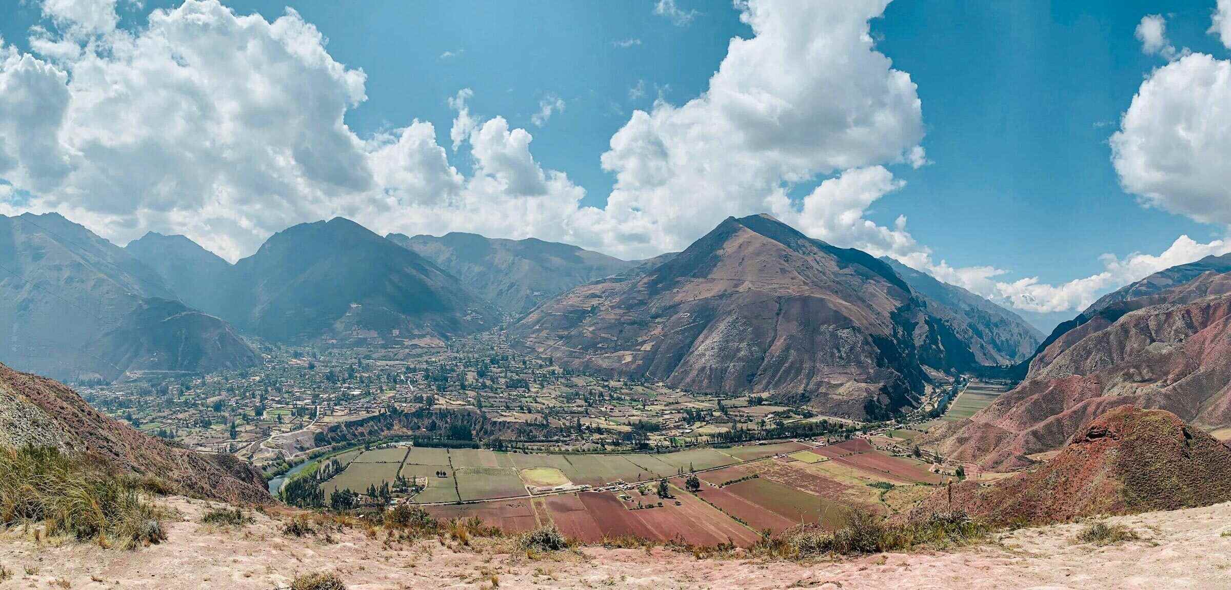 hidden-alpaca-wool-weaving-cooperatives-in-perus-sacred-valley