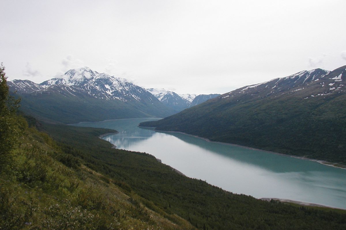 hidden-alpine-lakes-of-alaskas-eklutna-lake