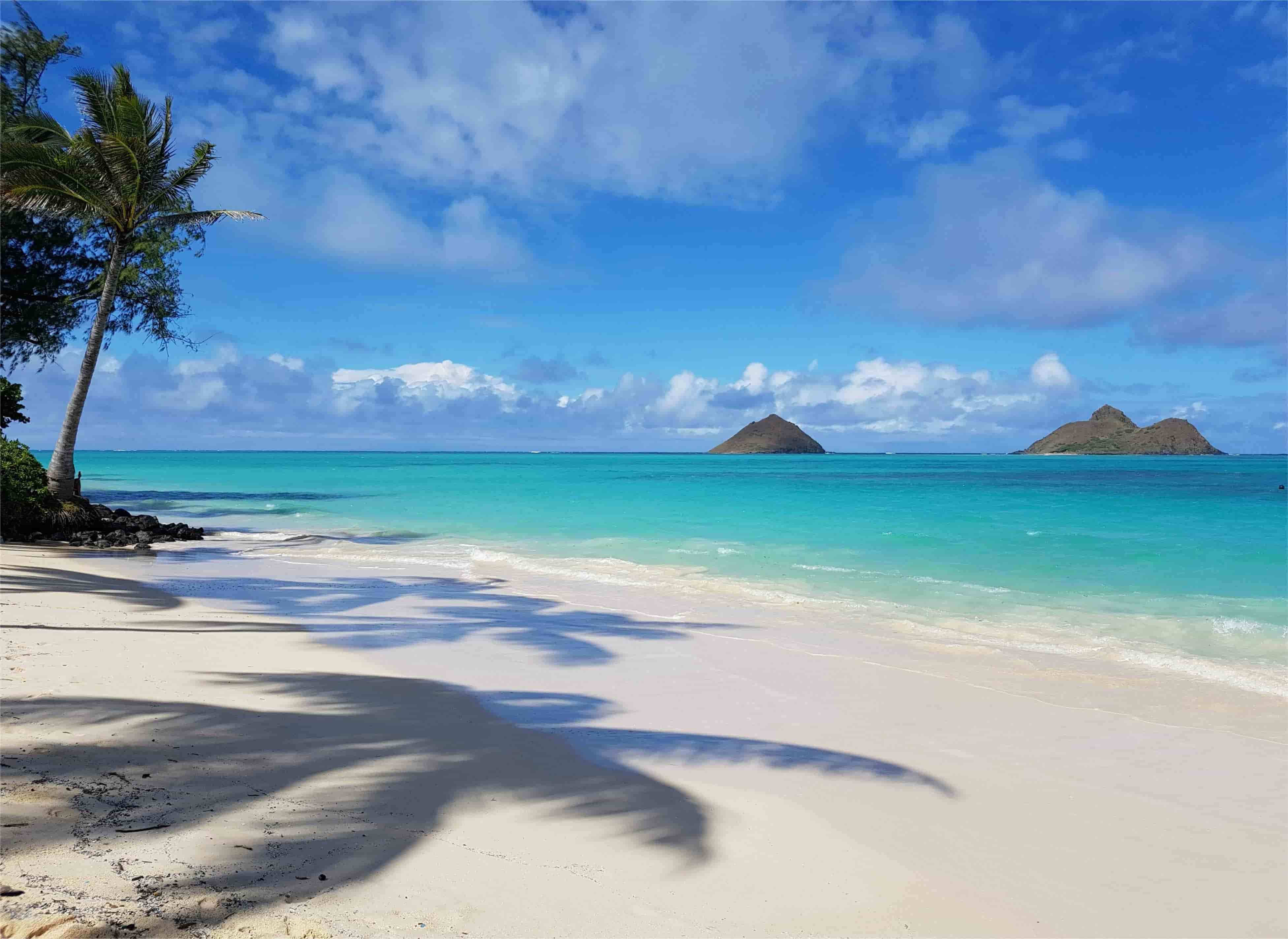 hidden-beaches-of-lanikai-in-hawaii
