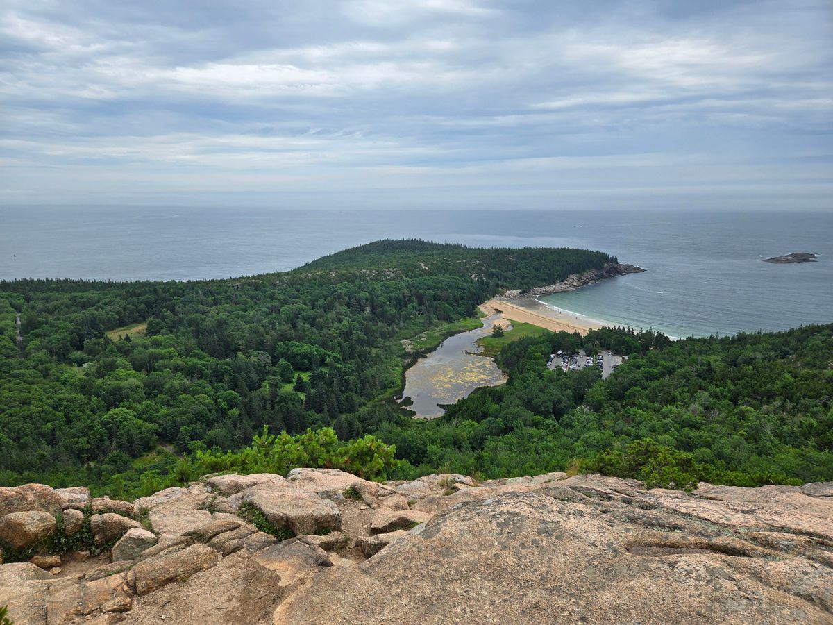 hidden-cliffs-along-maines-beehive-trail