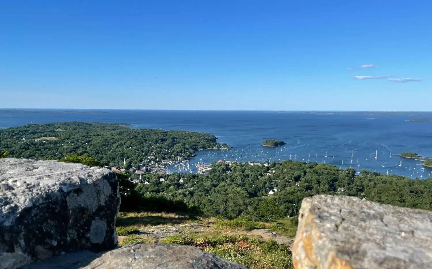 hidden-coastal-bluffs-in-camden-hills-state-park