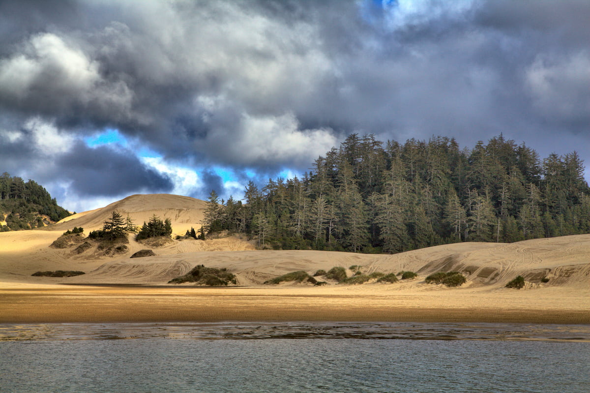 hidden-coastal-dunes-of-oregons-recreation-area