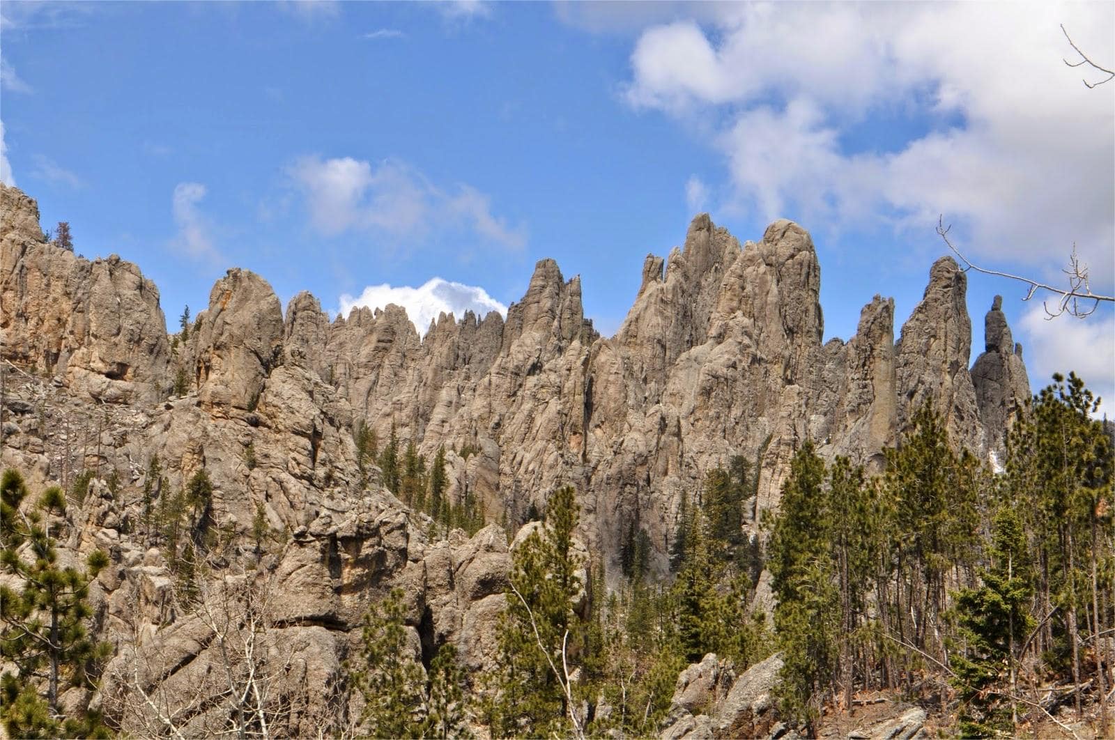 hidden-crystal-wonders-of-south-dakotas-black-hills