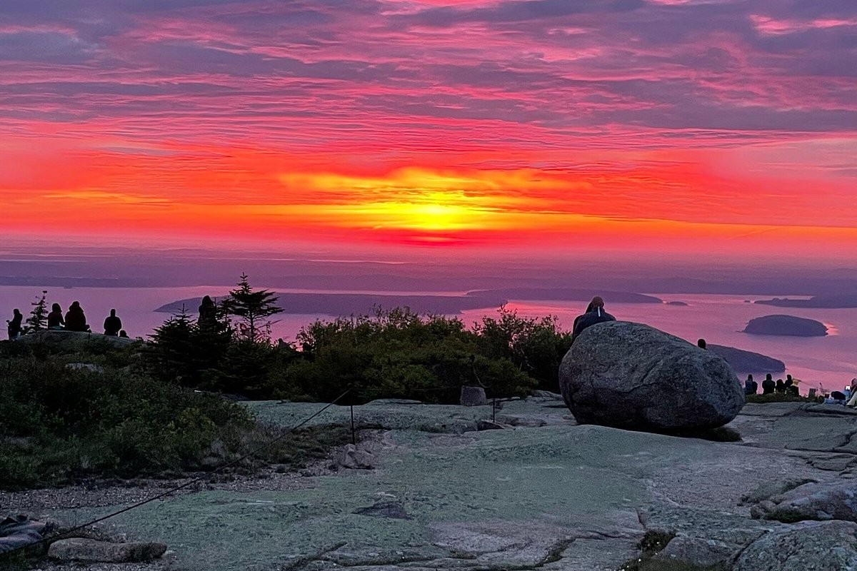 hidden-forest-glades-of-acadias-cadillac-mountain