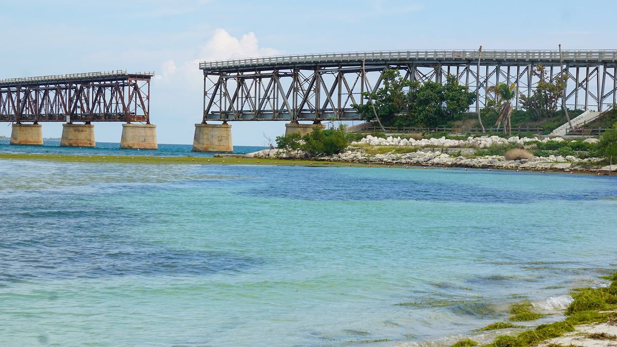 hidden-gems-of-floridas-historic-railroad-bridge-islands