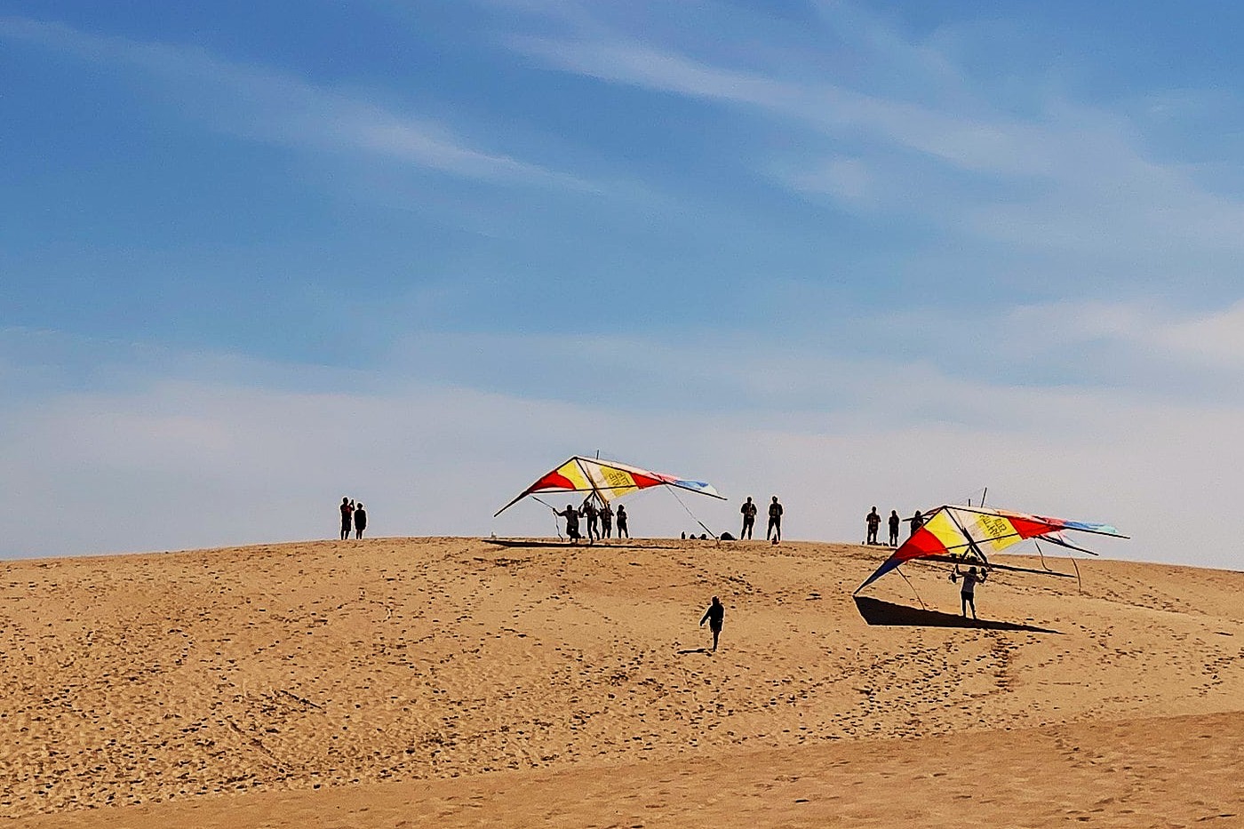 hidden-gems-of-north-carolinas-outer-banks-hang-gliding-spot