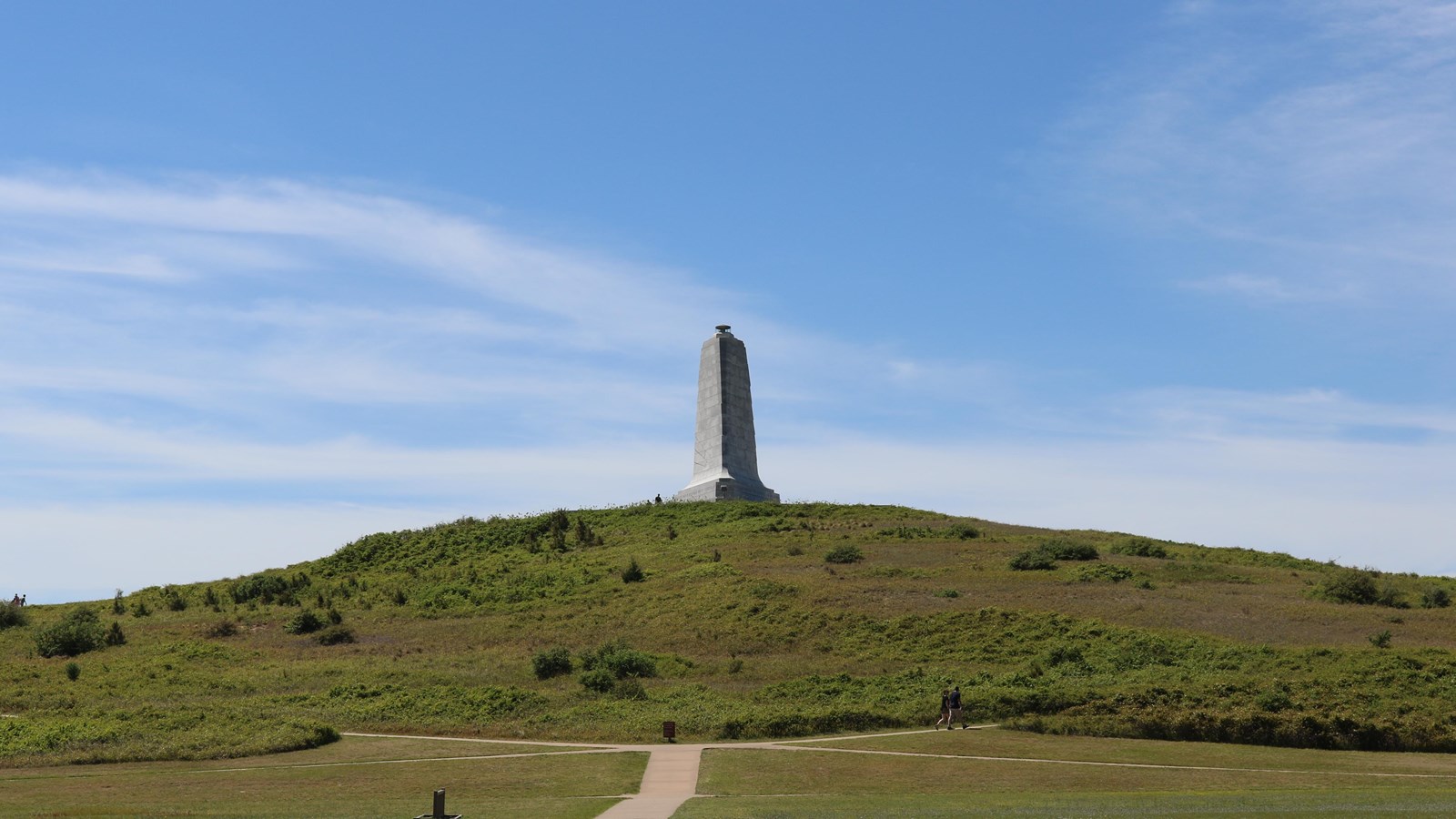 hidden-gems-of-north-carolinas-outer-banks-wright-brothers-memorial-dunes