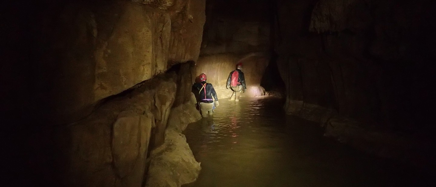 hidden-gems-of-tennessees-sewanee-cave-mapping-training