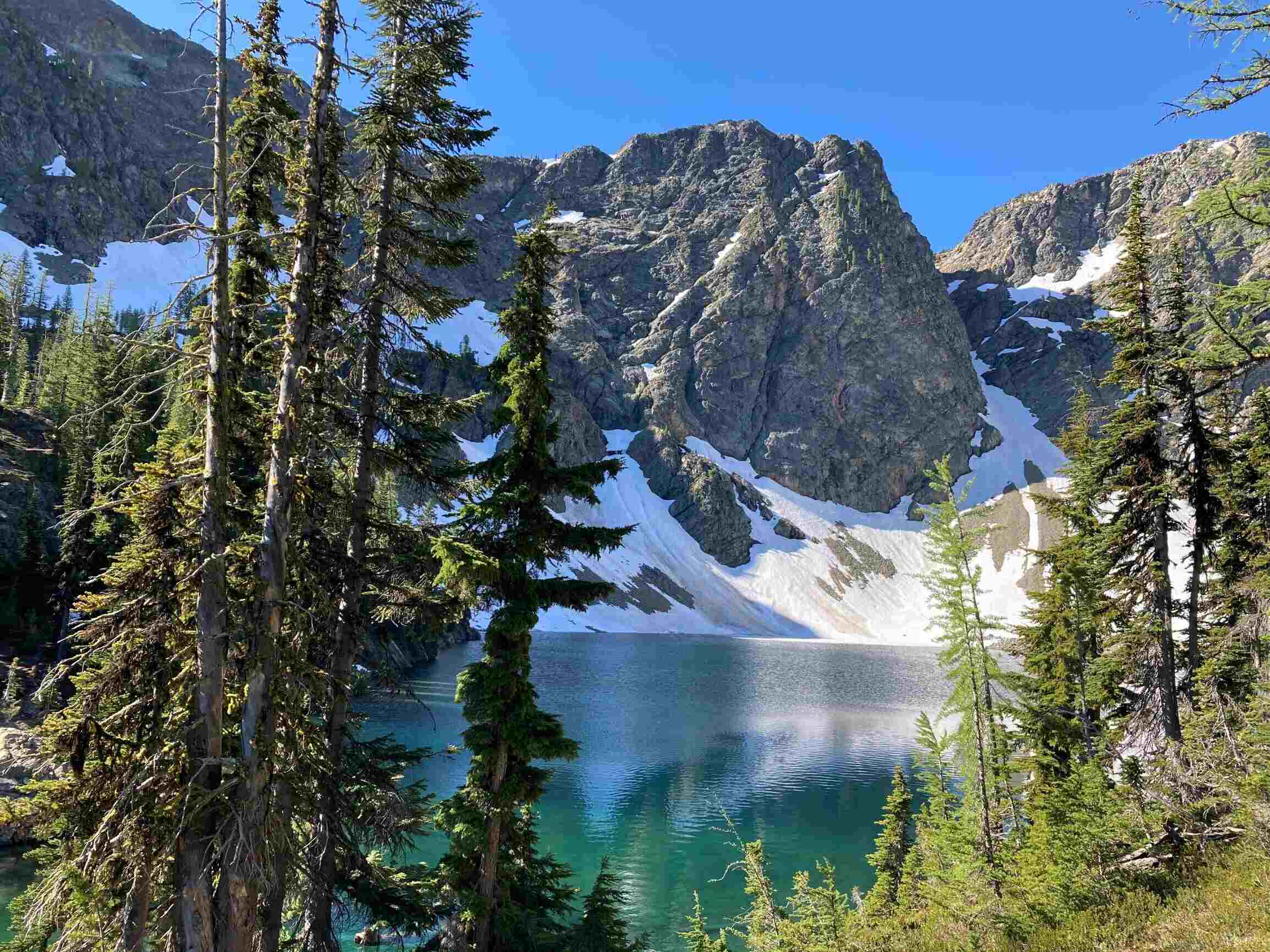 hidden-gems-of-washingtons-north-cascades-blue-lake-trail