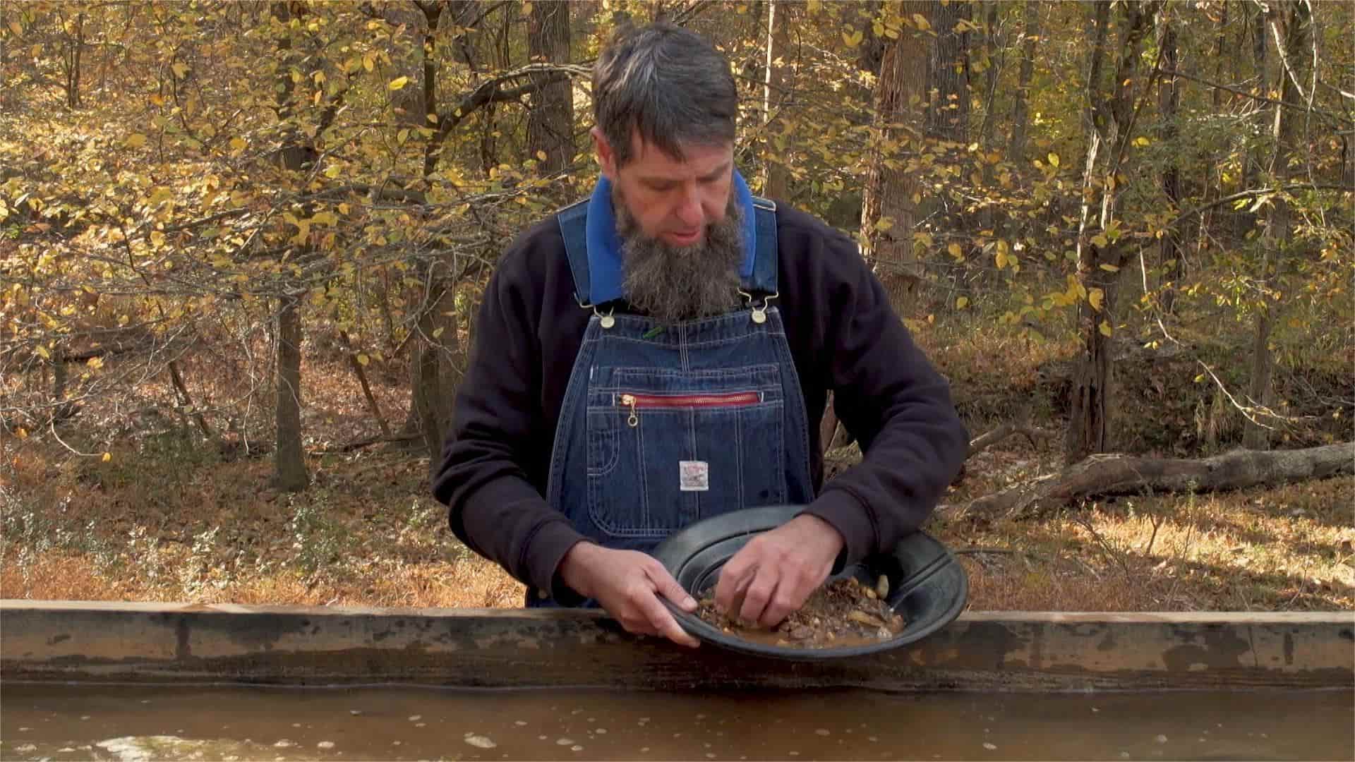 hidden-gold-panning-spots-at-north-carolinas-reed-gold-mine