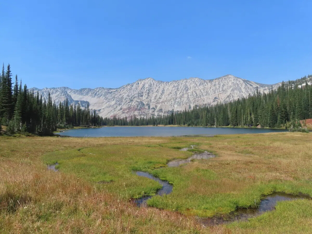 hidden-logging-camp-offices-in-oregons-cascade-range