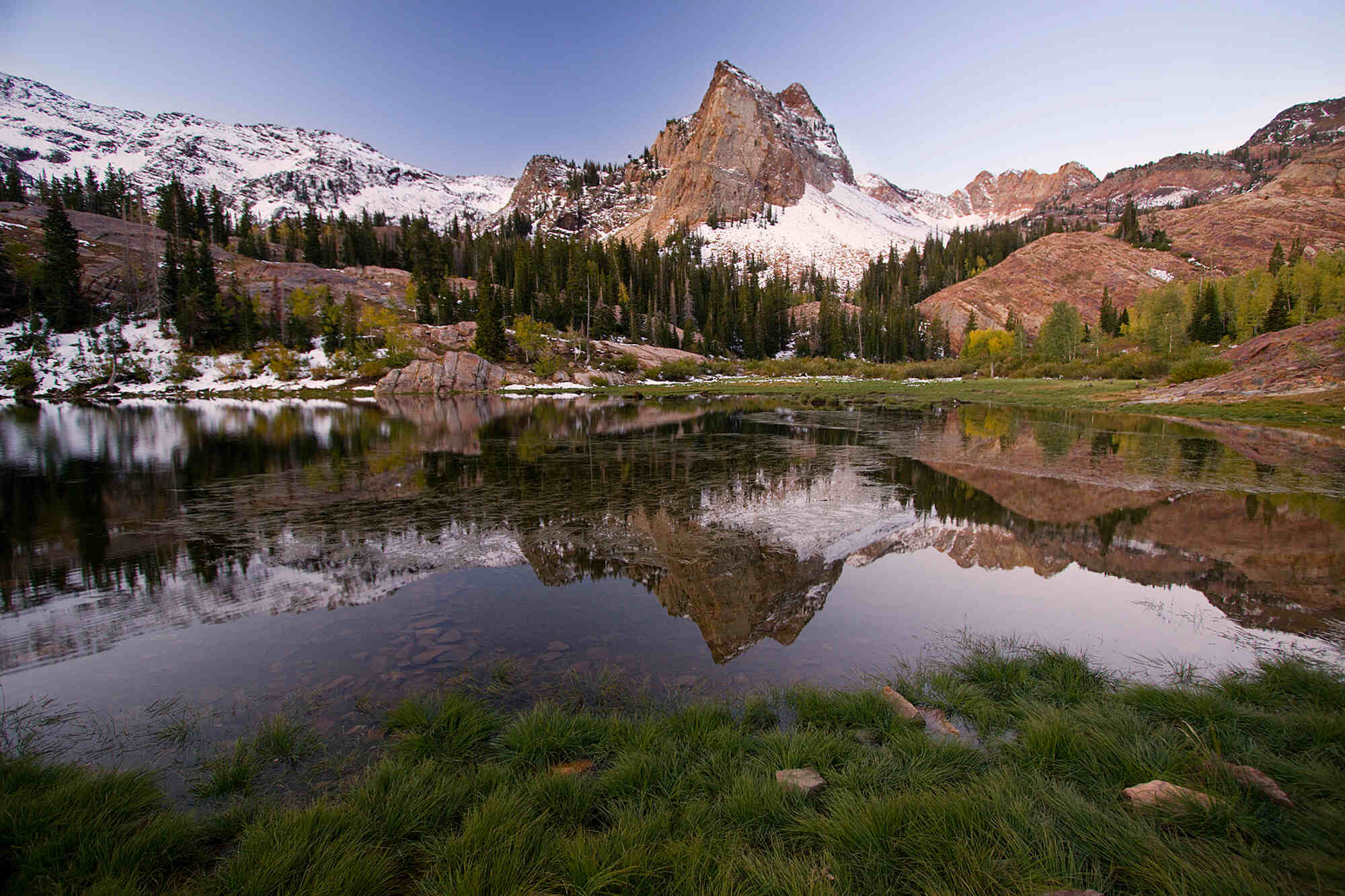 hidden-mountain-cirques-of-utahs-lake-blanche