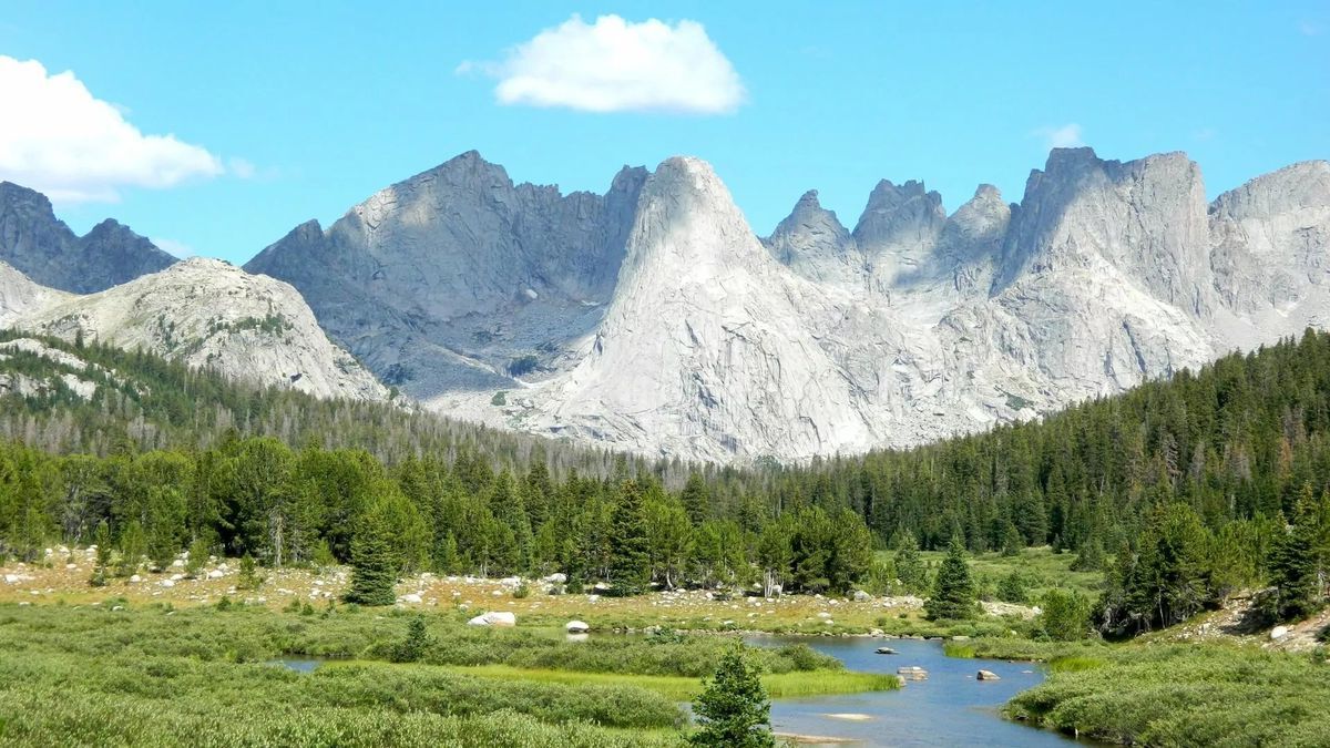hidden-mountain-cirques-of-wyomings-cirque-of-the-towers