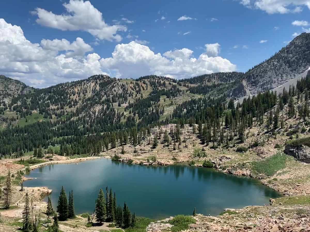 hidden-mountain-lakes-of-utahs-cecret-lake