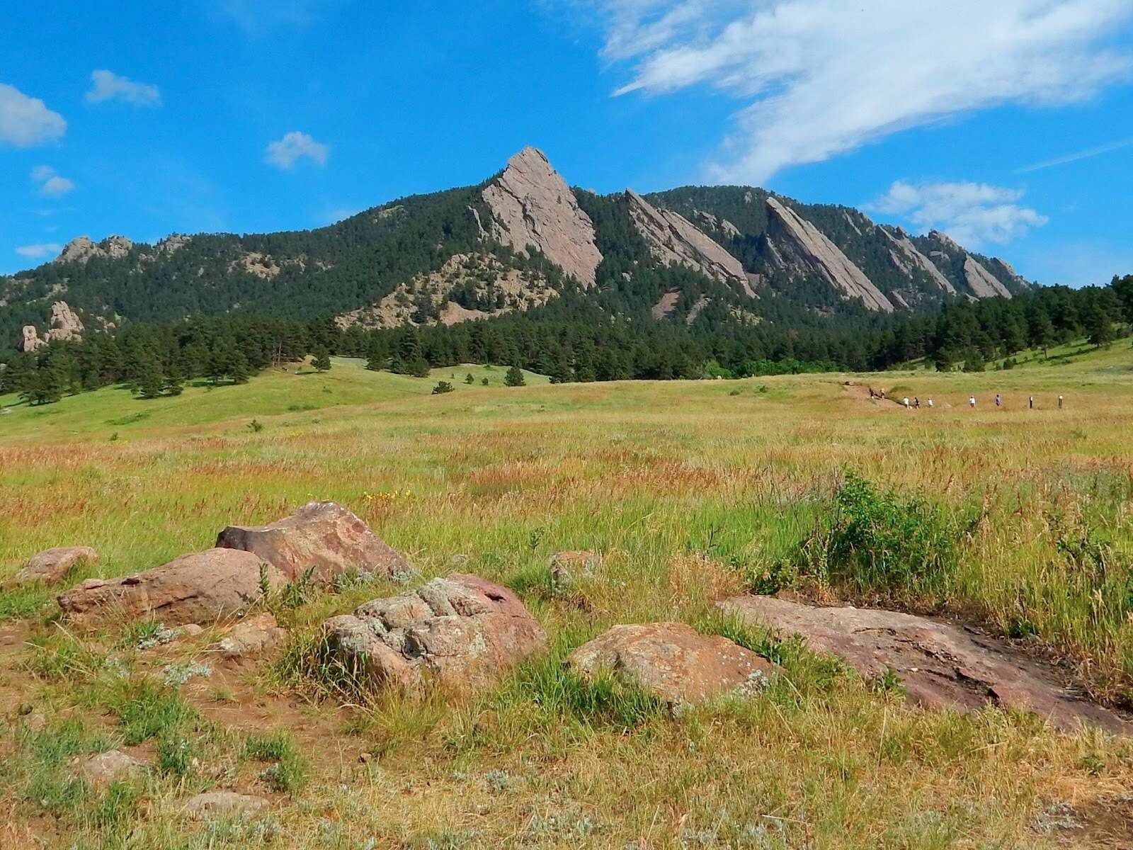 hidden-mountain-ledges-in-colorados-flatirons
