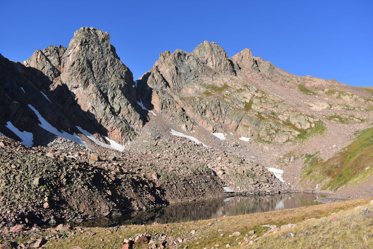 hidden-mountain-ridges-of-colorados-gore-range