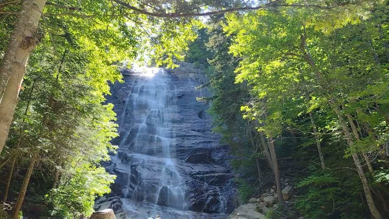 hidden-mountain-streams-at-arethusa-falls-in-new-hampshire